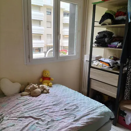 Location A Juan Les Pins 아파트 *