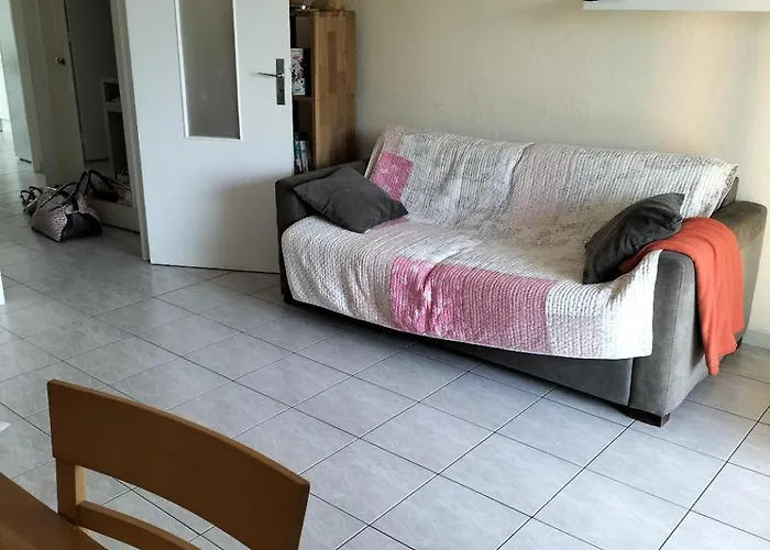 Location A Juan Les Pins Апартаменты *